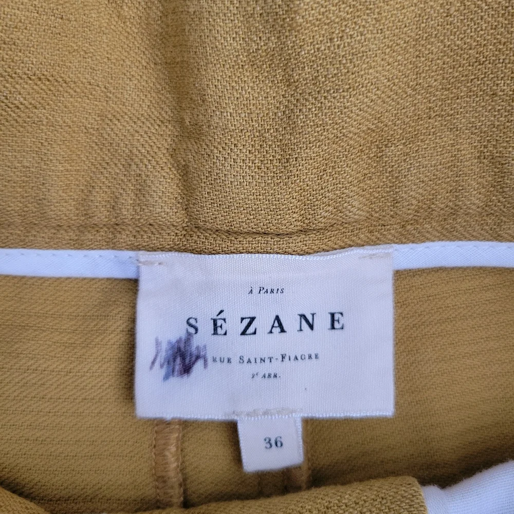 Sezane step out